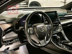 تويوتا أفالون